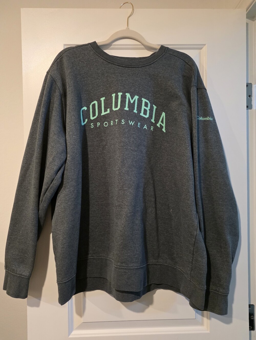 Columbia Men's Green Crewneck with Mint Logo